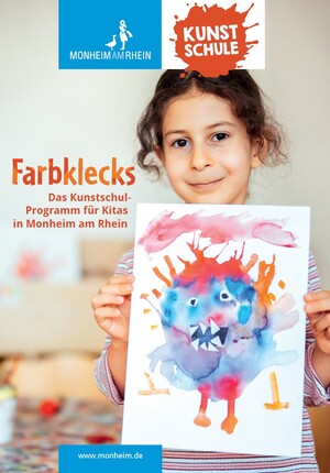 Deckblatt eines Flyers. Ein Kind hält ein selbstgemaltes Bild hoch. Daneben der Name des Programms für Kitas "Farbklecks".